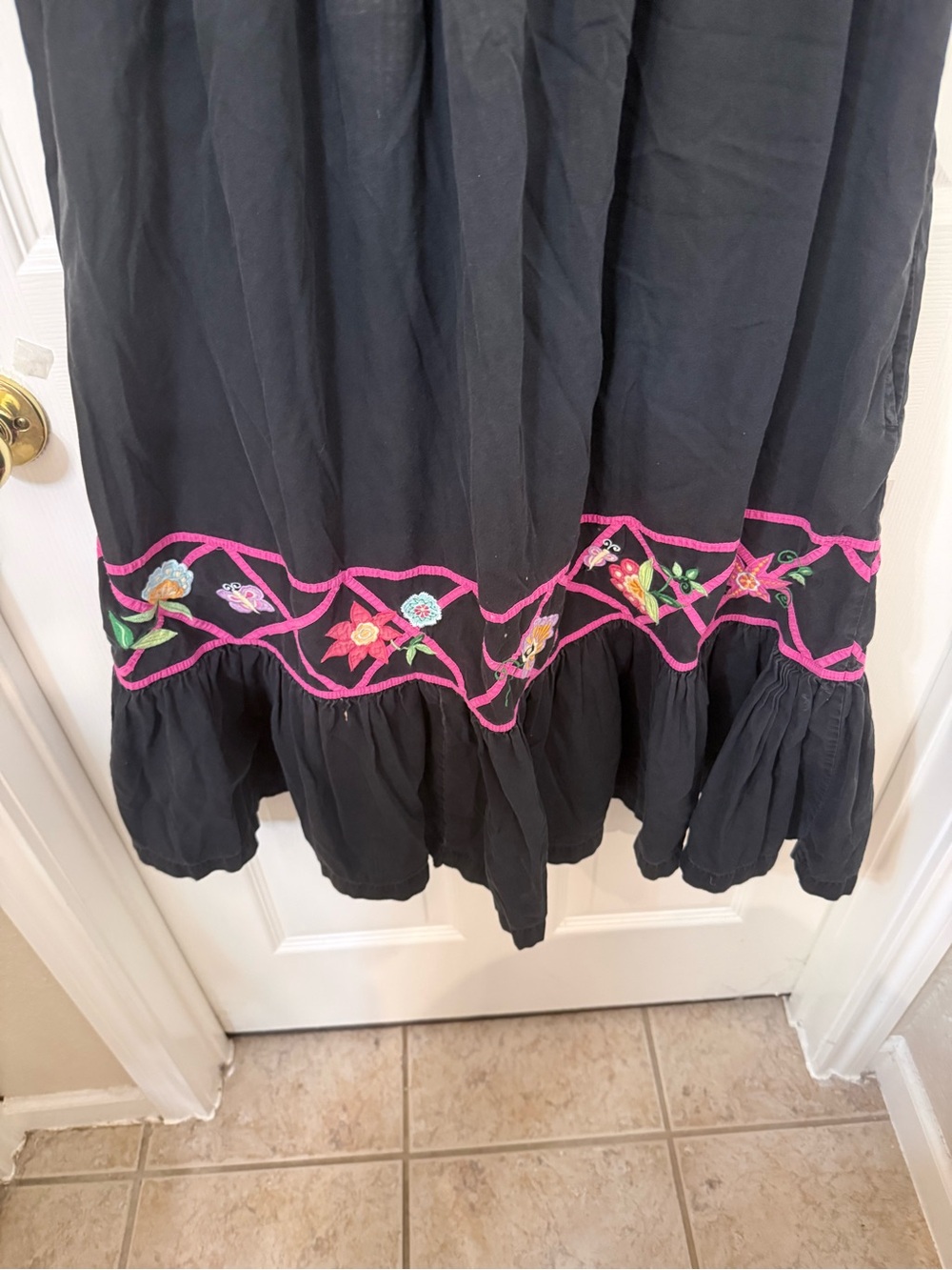Bechamel Black Midi House Dress with Hot Pink Floral Embroidery - Picture 4 of 6